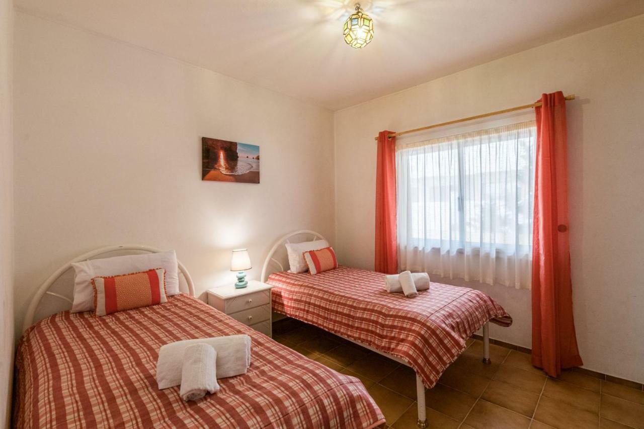 Lovelystay - Private Condo W/ Pool Near Praia Dona Ana Λάγος Εξωτερικό φωτογραφία